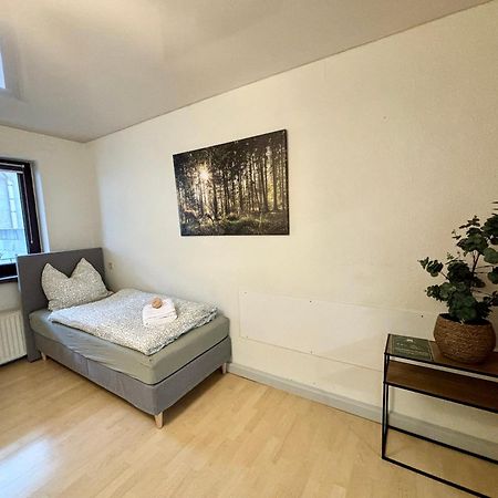 Harmony - Ganzes Appartement 3 Schlafzimmer City ไมนิงเงิน ภายนอก รูปภาพ